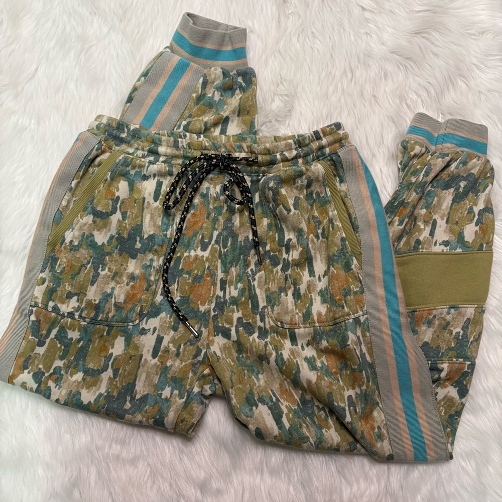 Daily practice anthropologie printed jogger sweatpants size small